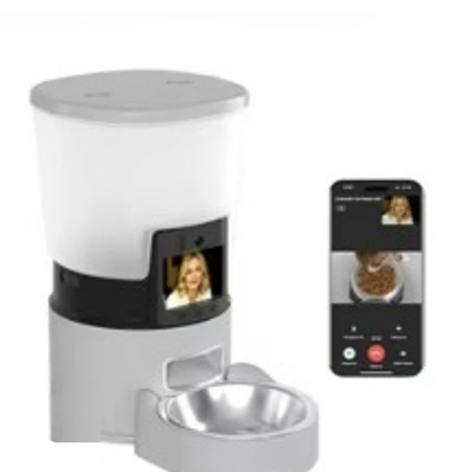 Two-way video call smart pet feeder with front display screen